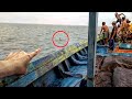 समुद्र के बीच नजर आया ऐसा जिव जिसे देखकर चौंक उठेंगे आप || Unexplained things Found In The Ocean