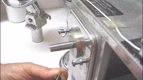 Eliminating noises from the motor shaft on a WHF or Norwalk juicer