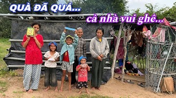 Đem MÓN QUÀ HẠNG SANG từ MỸ lên tặng cho gia đình nghèo trên núi xem họ PHẢN ỨNG ntn../673