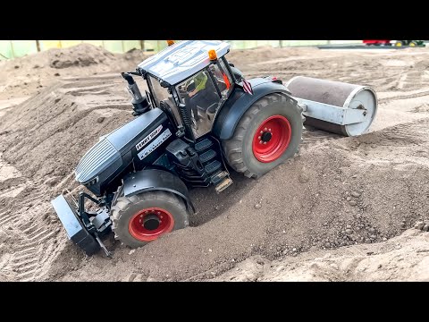 RC TRACTOR GETS