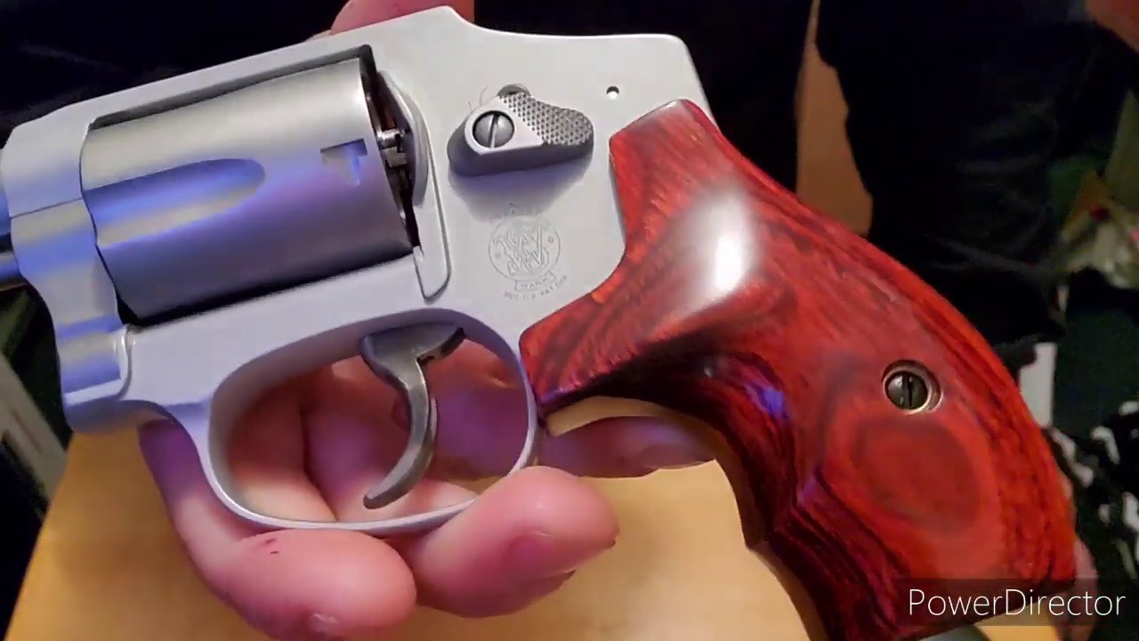 Smith and Wesson 642 Lady style - YouTube.
