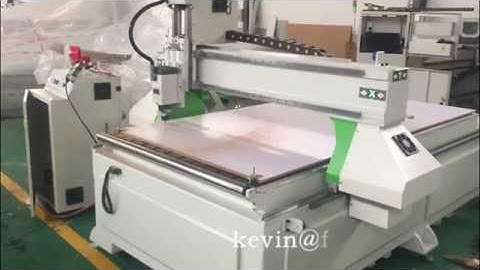 FINECNC FC1325E CNC Router caring on wood