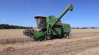 JOHN DEERE 1075