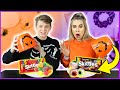 HALLOWEENOWE VS NORMALNE JEDZENIE 🎃😱| Dominik Rupiński & Agnieszka Grzelak