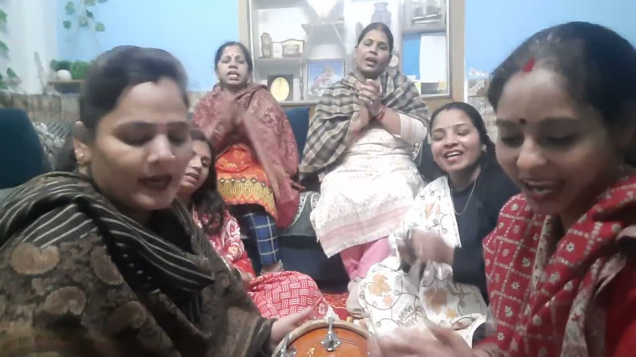 शिवजी और गौरा जी का प्यारा सा भजन 🌹🌹 महादेव चुनरिया ला देना 🌹🙏