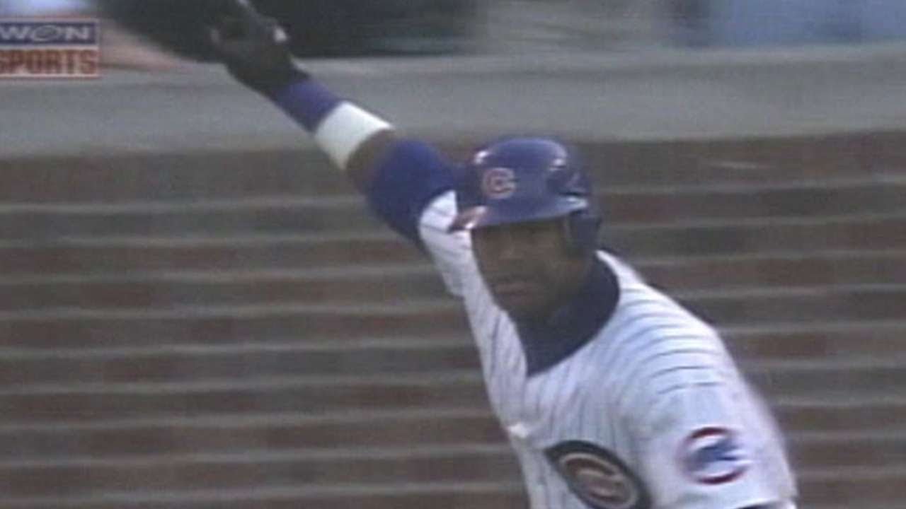 Sammy Sosa Hits Home Run in Chicago White Sox Debut (Sammy Sosa's 2nd Home  Run of 1989) 