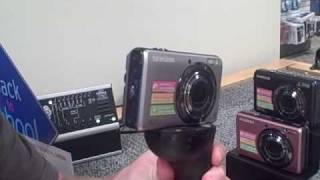 Sears.ca Answer Area - Samsung® 10.2 Megapixel Digital Camera Pink PL60 ZPBP