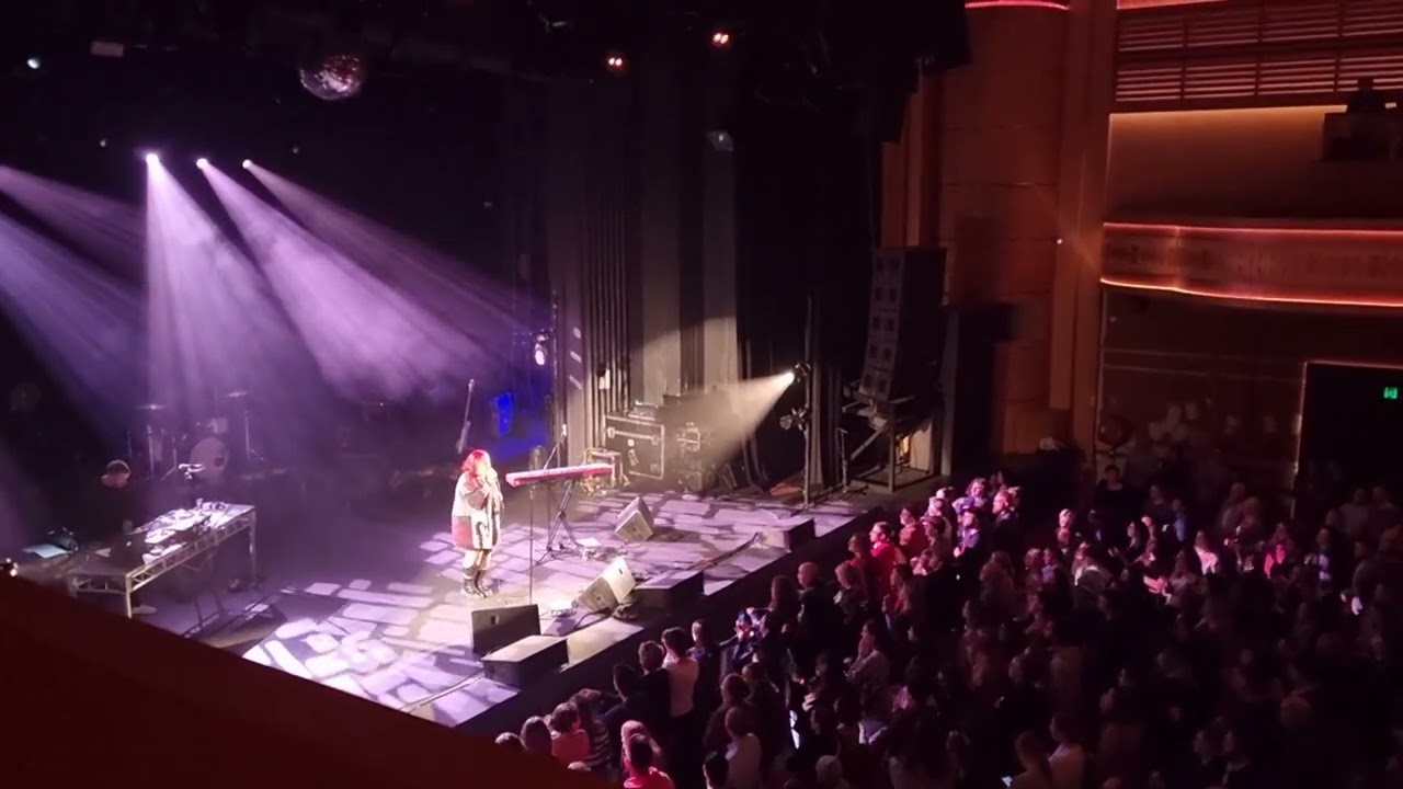 Kira Puru - Talk With Me - Enmore Theatre - Sydney Australia - 9 Jun 2021