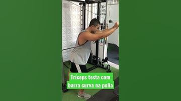 Tríceps testa com barra curva na polia - Prof. Matheus Gomes #shorts #gym #fitness #academia #work