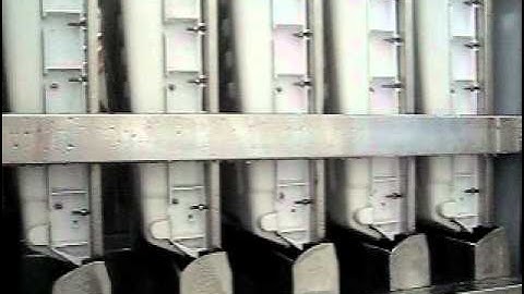 Koller CV5000 ice cube machine for ice falling process.AVI