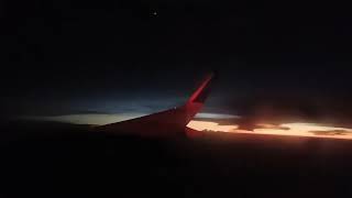 Sky Magic at Dawn ✈️ Sunrise Through the Clouds with Venus Shining Bright 🌅✨