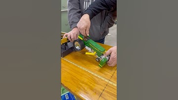 ANGRY John Deere!! #tabletoppulling #nitro #tractorpulling