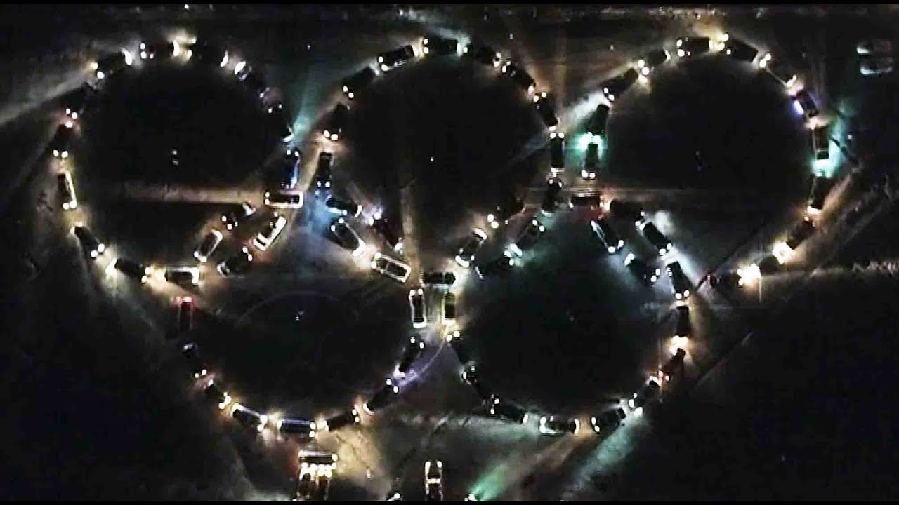 Russian auto racing fans organized a flash mob for the Olympic Winter ...