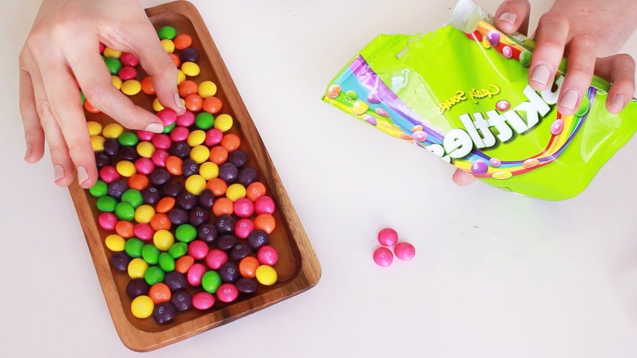 Sorting Sweets ASMR sweets sorting 🍬🍭🍫 - YouTube