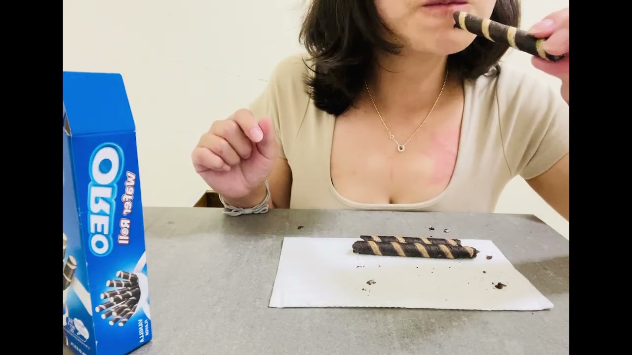 吃吃吃/餅乾/吃播/ASMR