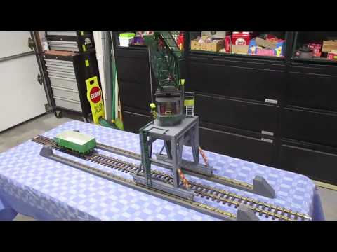 Dino's Harbor Crane G scale