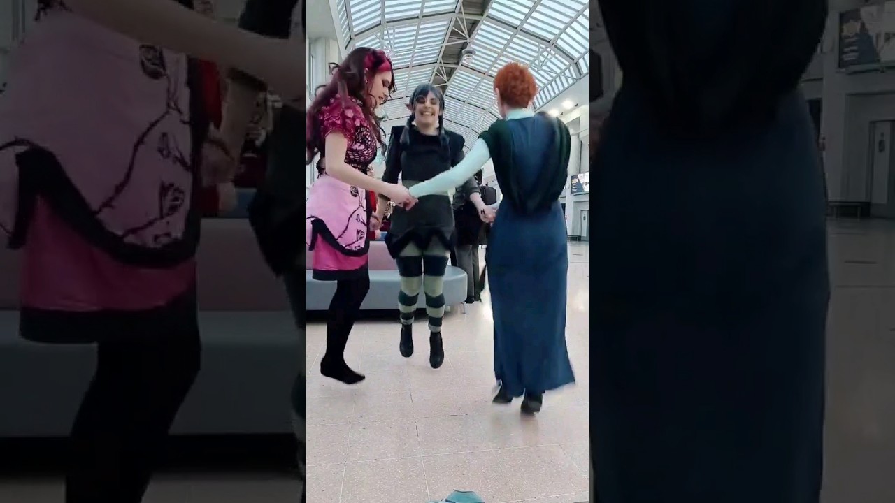 The Owl House & Ever after high at Megacon! #theowlhouse #everafterhigh