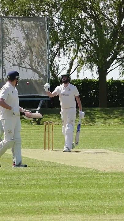 APPEALING for THIS?! #shorts #cricket #inorout #batting #kohli #cricketindia #dhoni #sachin