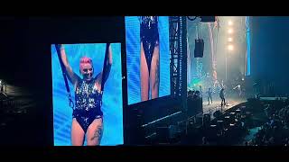 P!NK Summer👄Carnival Tour | Get The Party Started