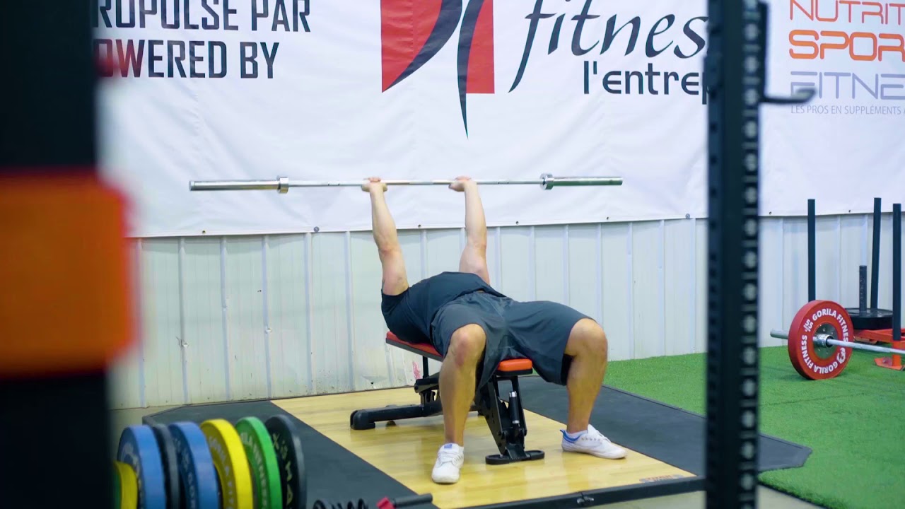 Lying Barbell Triceps Extension - YouTube