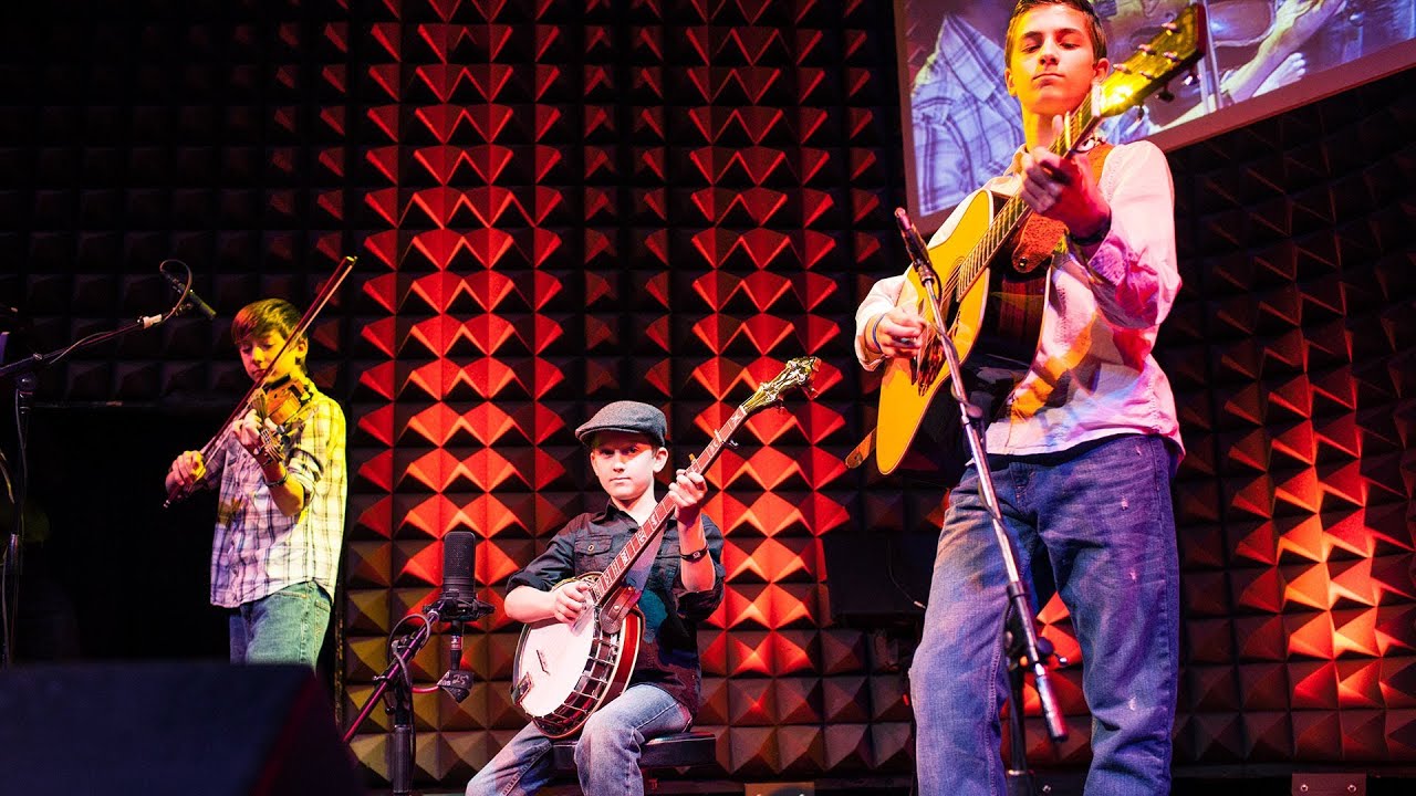 Teenaged boy wonders play bluegrass | The Sleepy Man Banjo Boys