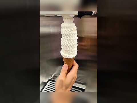 Жадность и падение мороженого 🥹