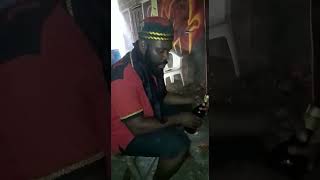 men kote dyab kriminèl la ap retire zonbi sou yon dam nan tanp anperè Makisnel grorezon kp fèt