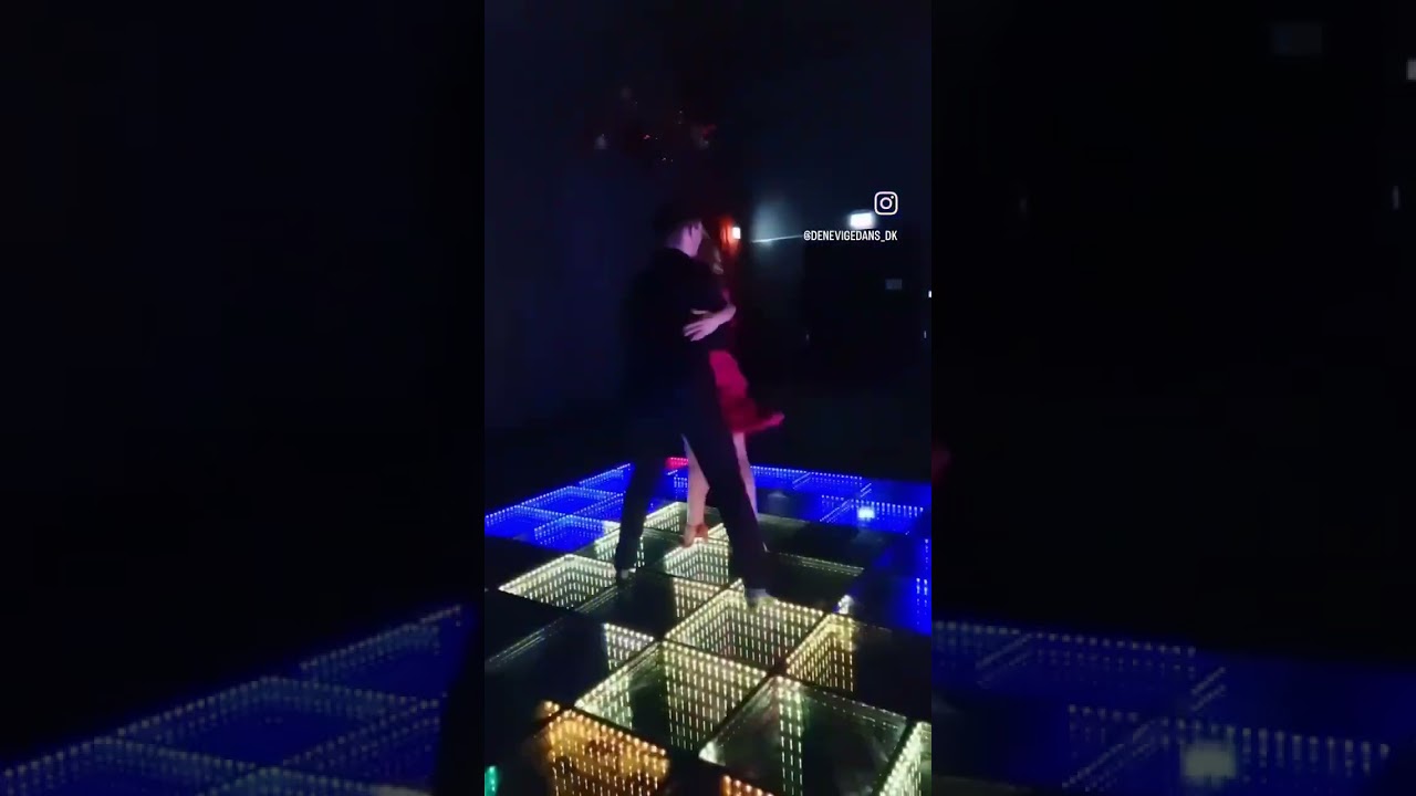 Sæt gang i festen med fælles danseundervisning eller danseshow 🕺🏻💃🏼 