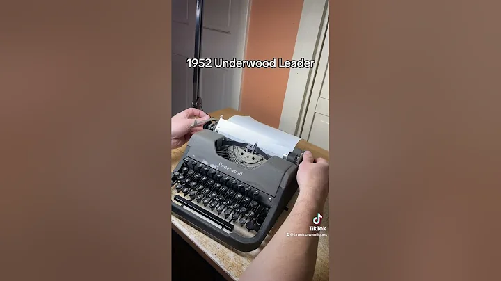 How to use all functions on a 1952 Underwood Leader vintage portable typewriter