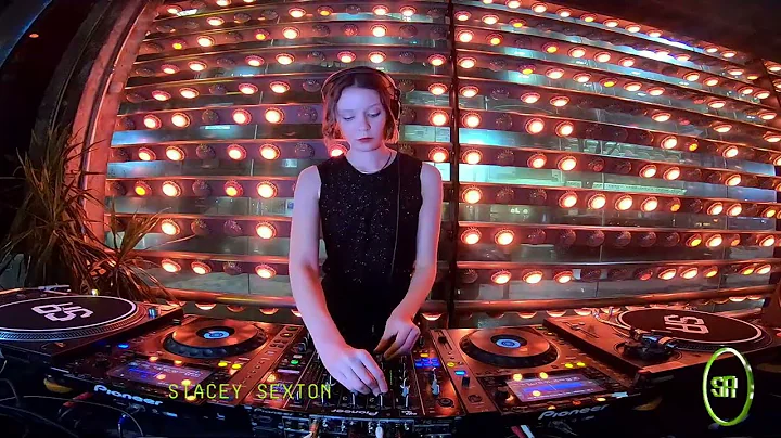 Stacey Sexton | Shift Radio | 11.03.22