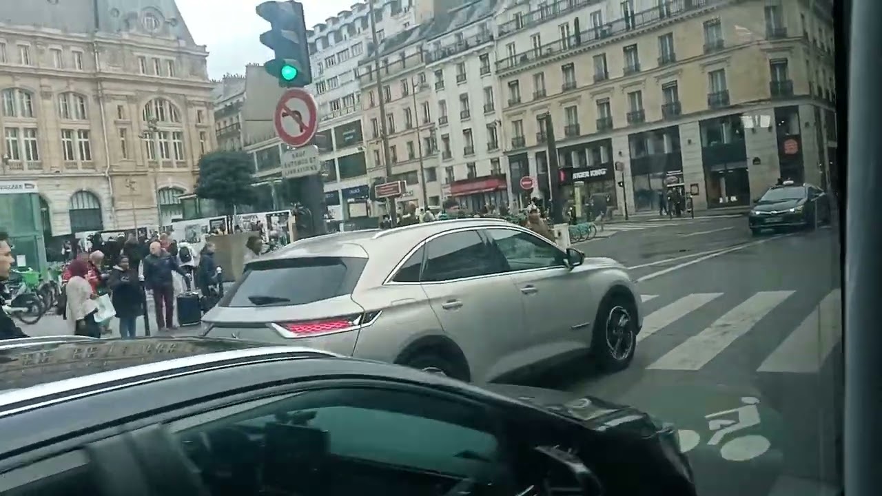 Bus 20 RATP - Bluebus 12m N°0578 Louison Bobet --- Porte des Lilas