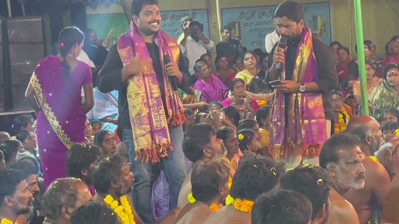 లింగోద్భవ సమయంలో పరమశివుని సంకీర్తన