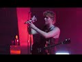 5 Seconds of Summer -Teeth (Live)