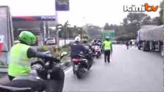 Bikers get pushy with fuel hike protest