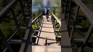 ? Amazing Mountain Bike Trail - Canada ???
