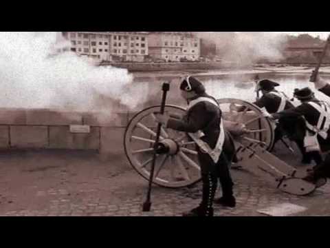 Peter Tchaikovsky 1812 Overture (real cannons)