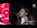 Mon Laferte ft. Francisca Valenzuela - "Amor Completo" (@En vivo en La Cumbre del Rock Chileno 2017)
