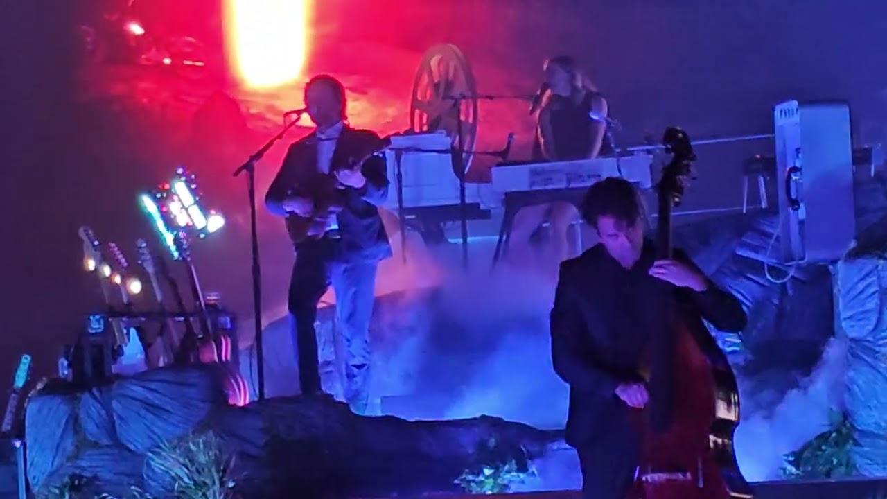 Lord Huron - Ghost on the Shore - Live - 7/2025