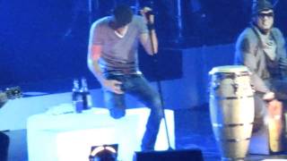 Enrique iglesias in rotterdam 28 maart  'Ring my bells'