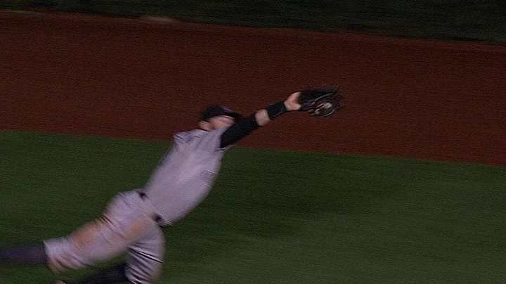 Blackmon makes a game-saving catch in 10th