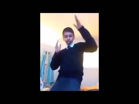 indian-kid-dancing-to-indian-panini