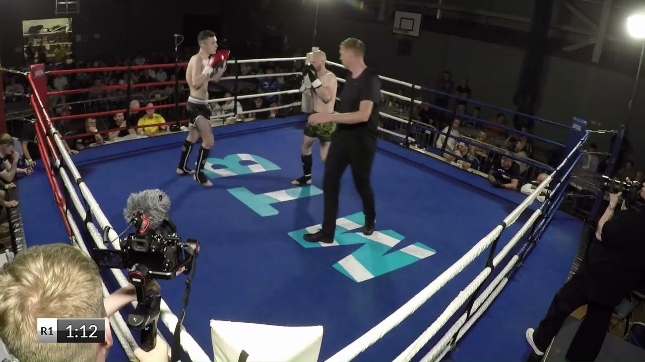 Dylan Sharp vs Mason Bradley