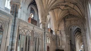 The acoustics at Winchester Cathedral.
Some raw footage from my trip to Winchester cathedral that I was particularly moved by the sounds of the cathedral choir practising. The acoustics at Winchester Cathedral.