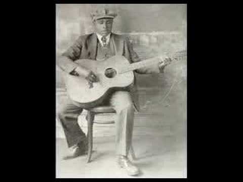 Blind Willie Johnson - Dark was the night...