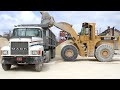 2000 Mack Semi DumpTruck | CAT980C Loader #cat980 #cat980c #mack #semidumptruck #semi #grandcayman