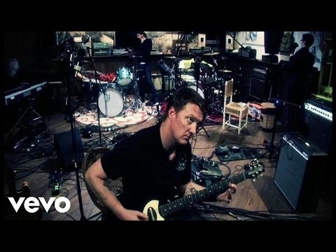 Them Crooked Vultures - Elephants