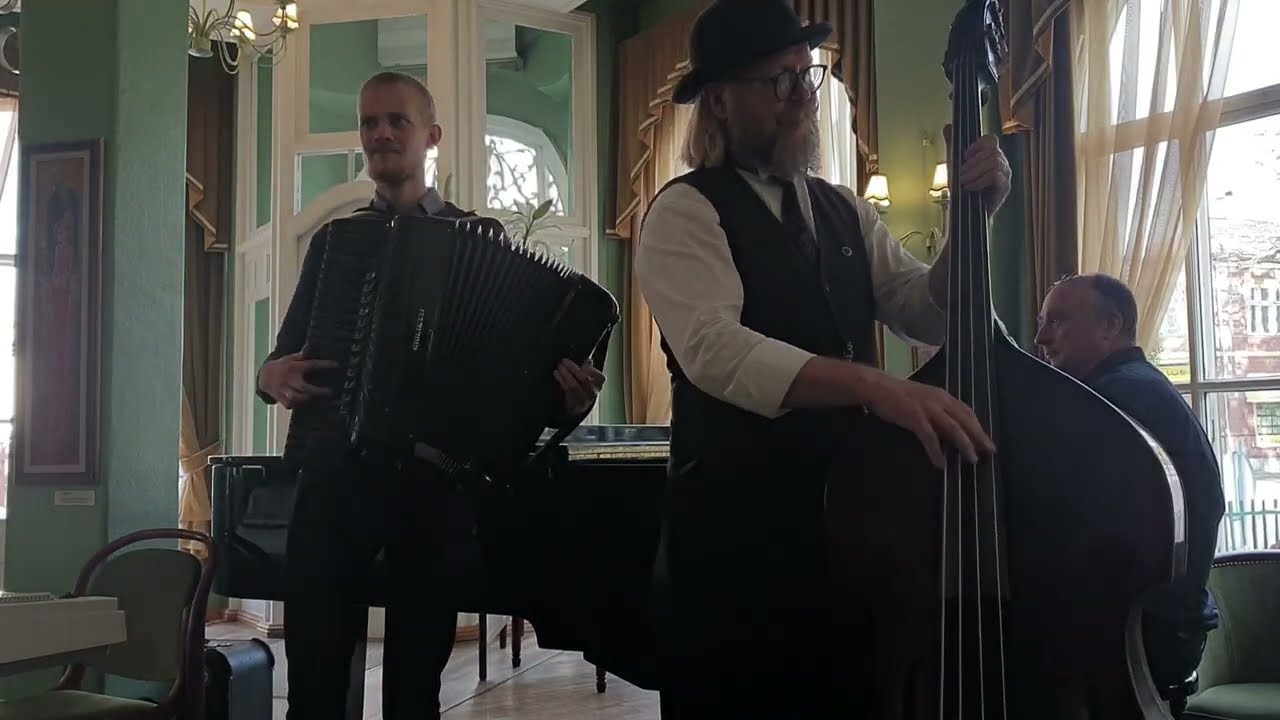 Lavassaare Trio (külalisena Ants Säde) - Mul meeles veel