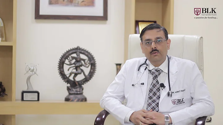 Dr  Ankit Parakh discussing about common sleeping ...