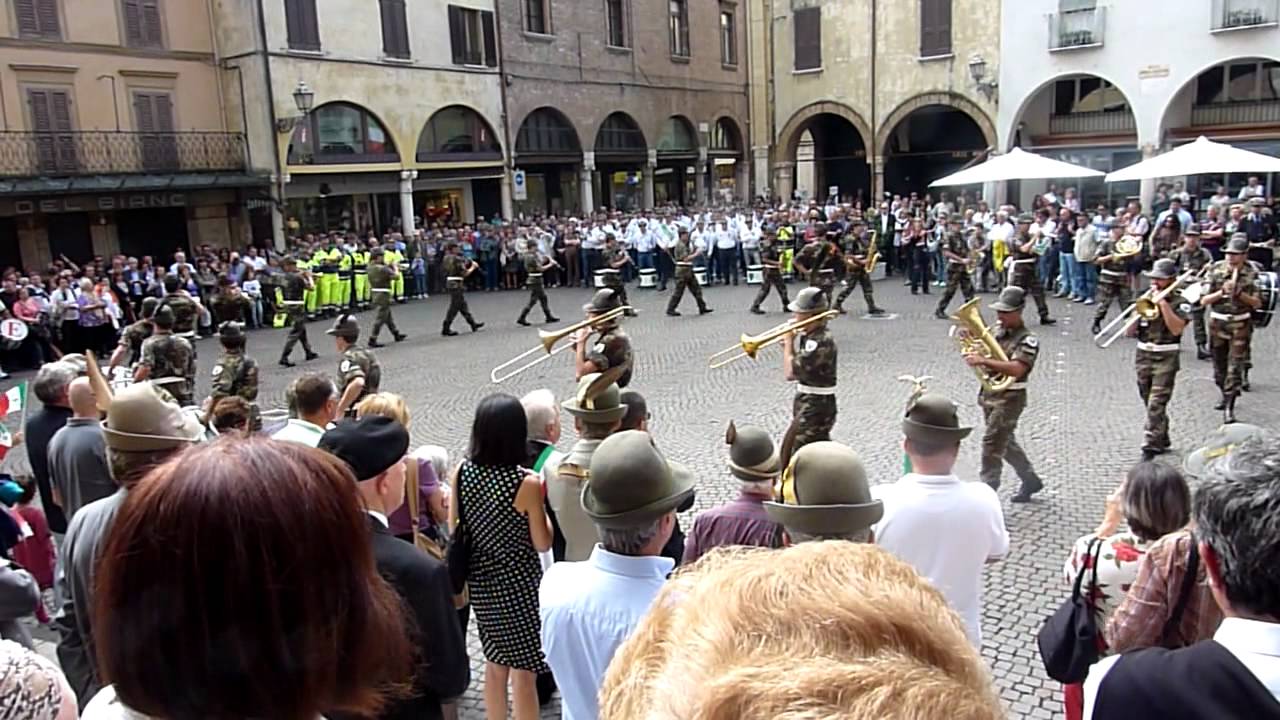 Carosello Fanfara Alpina Tridentina - Mantova - 07/10/12