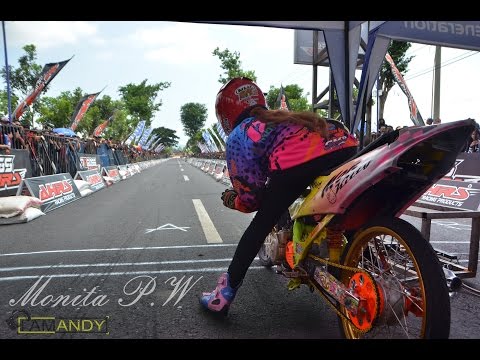 Drag Bike wanita indonesia Monita Jogjakarta | indonesia drag bike girls